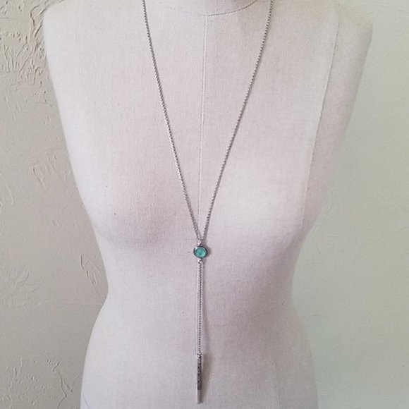Green Crystal & Silver Necklace - Picture 1 of 7